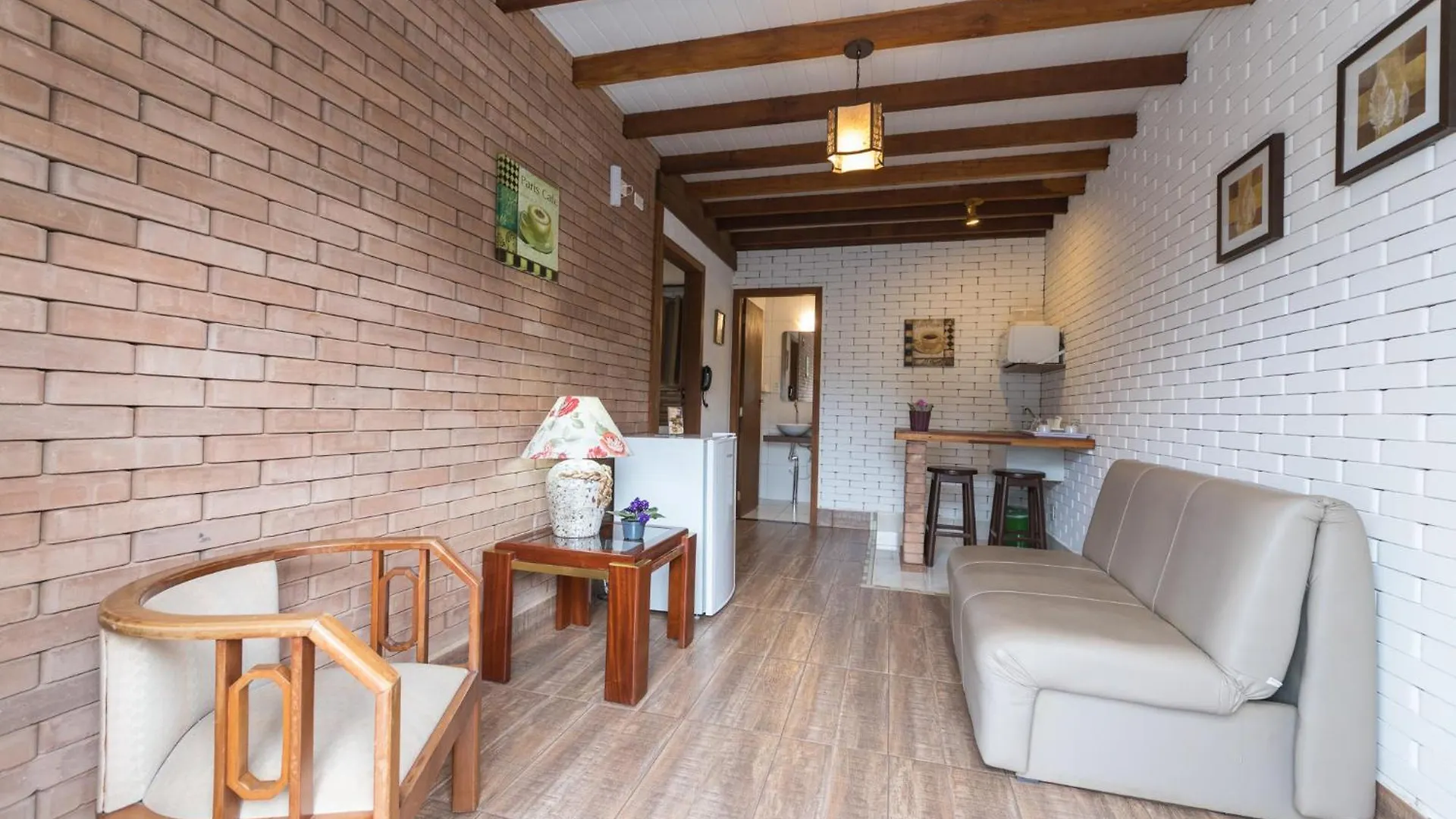 酒店 La Vita Pousada De Charme Campos do Jordão 巴西