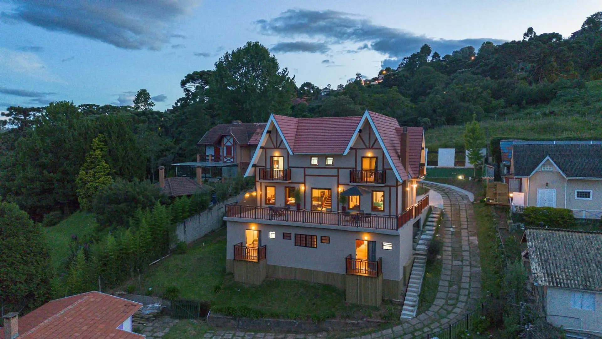 La Vie Pousada De Charme Campos do Jordao 0*,