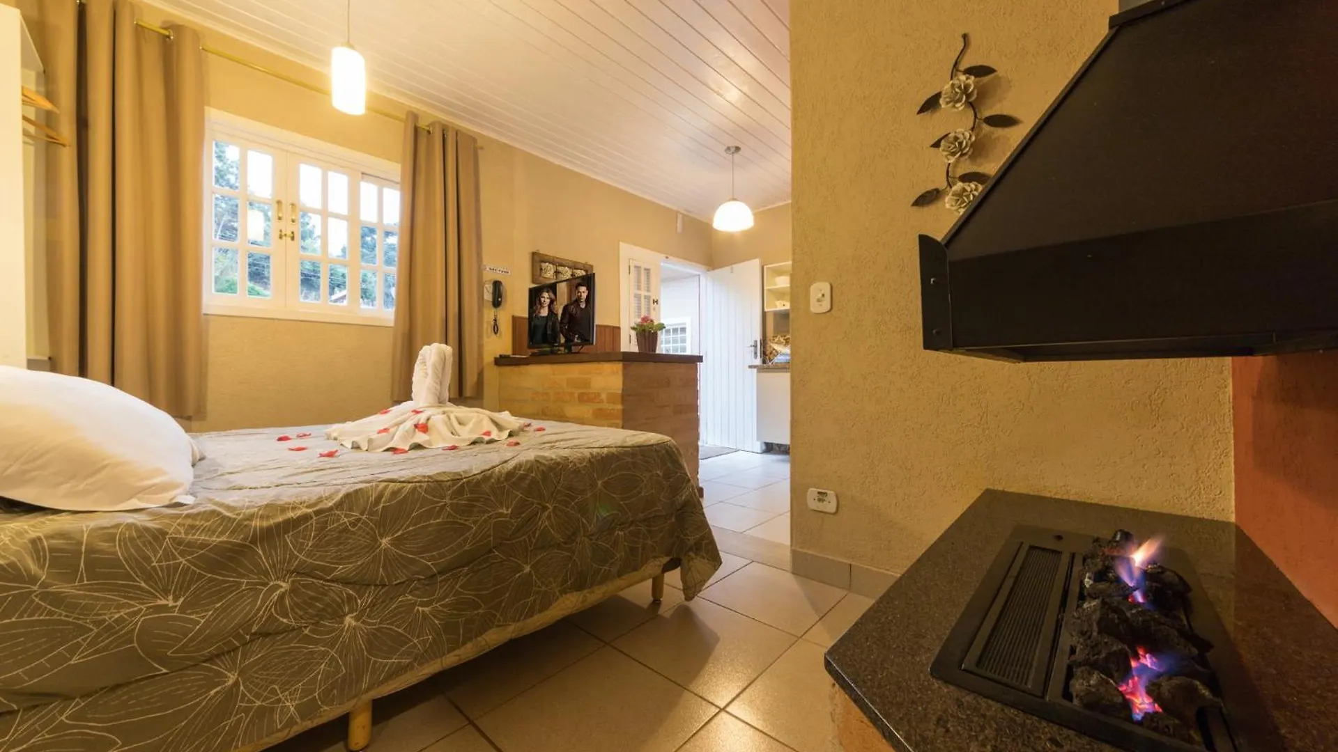 Hotel La Vie Pousada De Charme Campos do Jordao